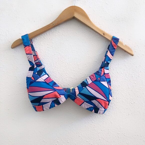 ONEONE Kameron Top Swim Top Size Medium - Picture 2 of 6